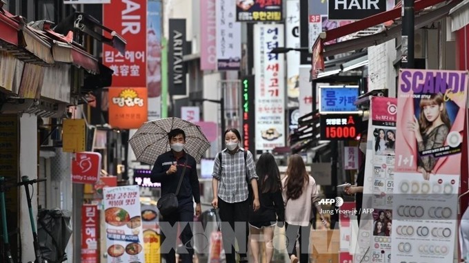 Doanh số bán lẻ của Hàn Quốc giảm mạnh nhất trong 21 năm